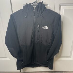 Women’s Small The North Face Jacket With Hood